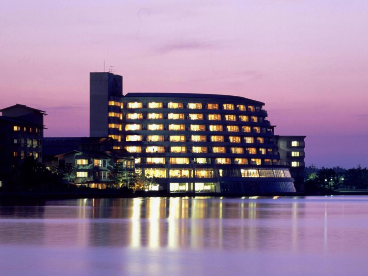 Apa Hotel & Resort Kaga Katayamazu Onsen Kasuikyo Eksteriør bilde
