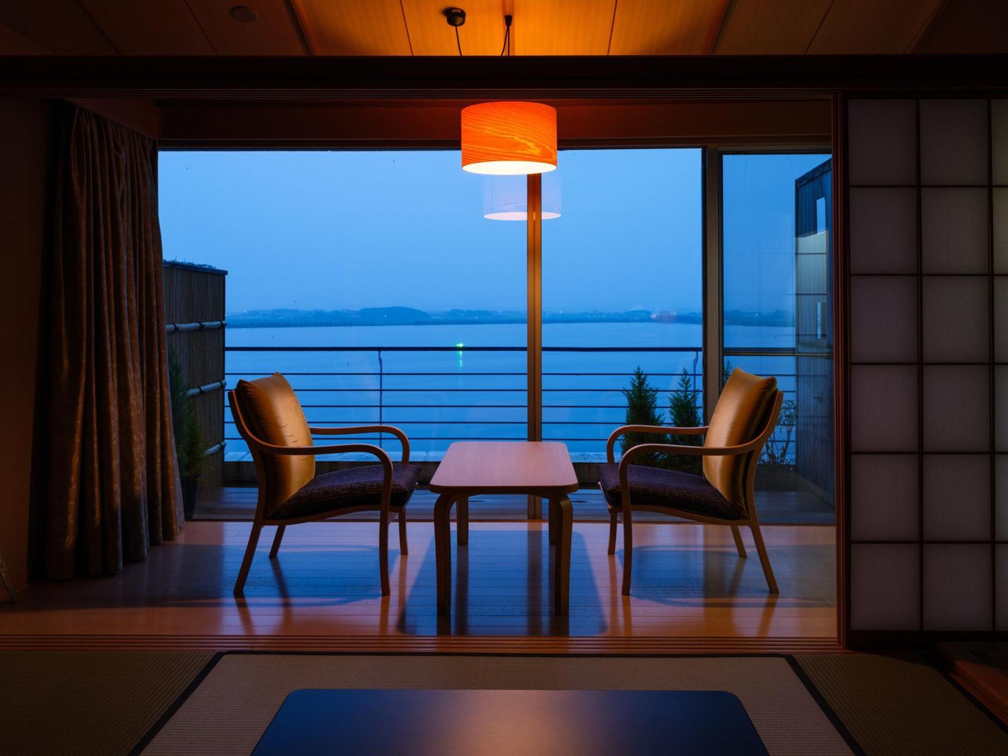 Apa Hotel & Resort Kaga Katayamazu Onsen Kasuikyo Eksteriør bilde