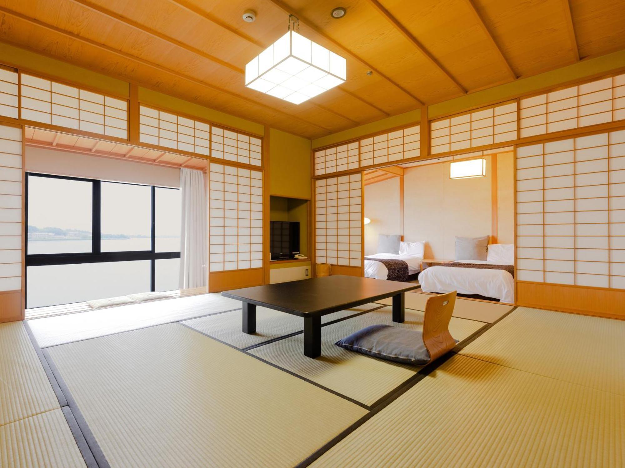 Apa Hotel & Resort Kaga Katayamazu Onsen Kasuikyo Eksteriør bilde