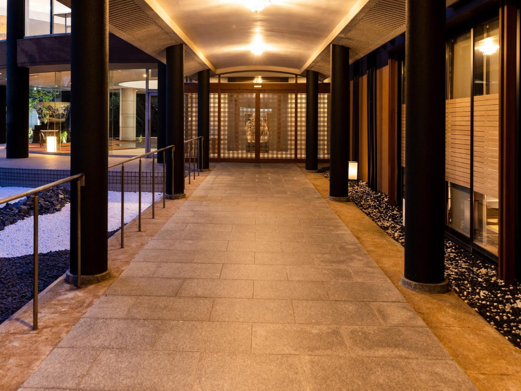 Apa Hotel & Resort Kaga Katayamazu Onsen Kasuikyo Eksteriør bilde